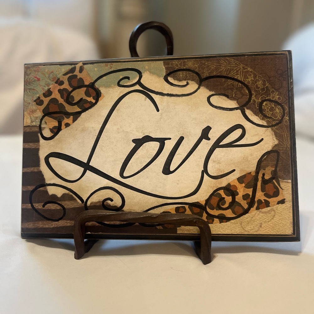Handmade Love plaque (sign)